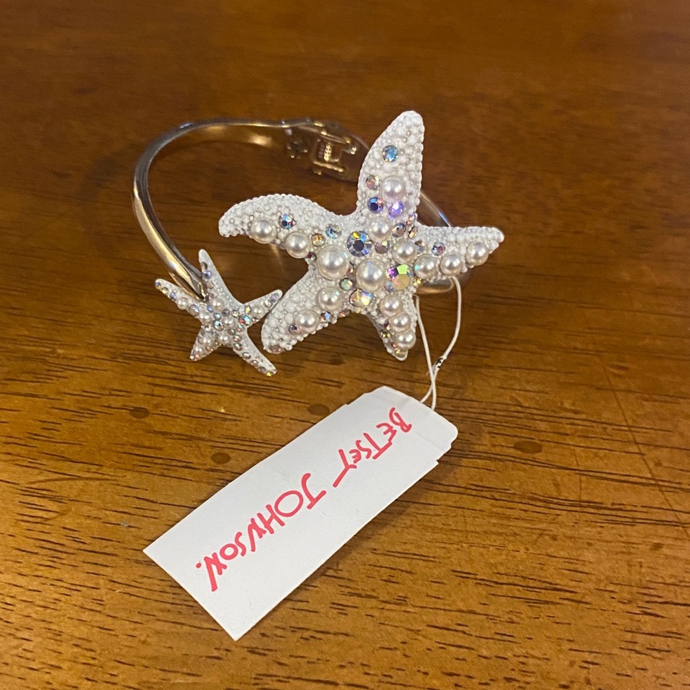 Betsey Johnson Starfish Bracelet with Crystals and pearls